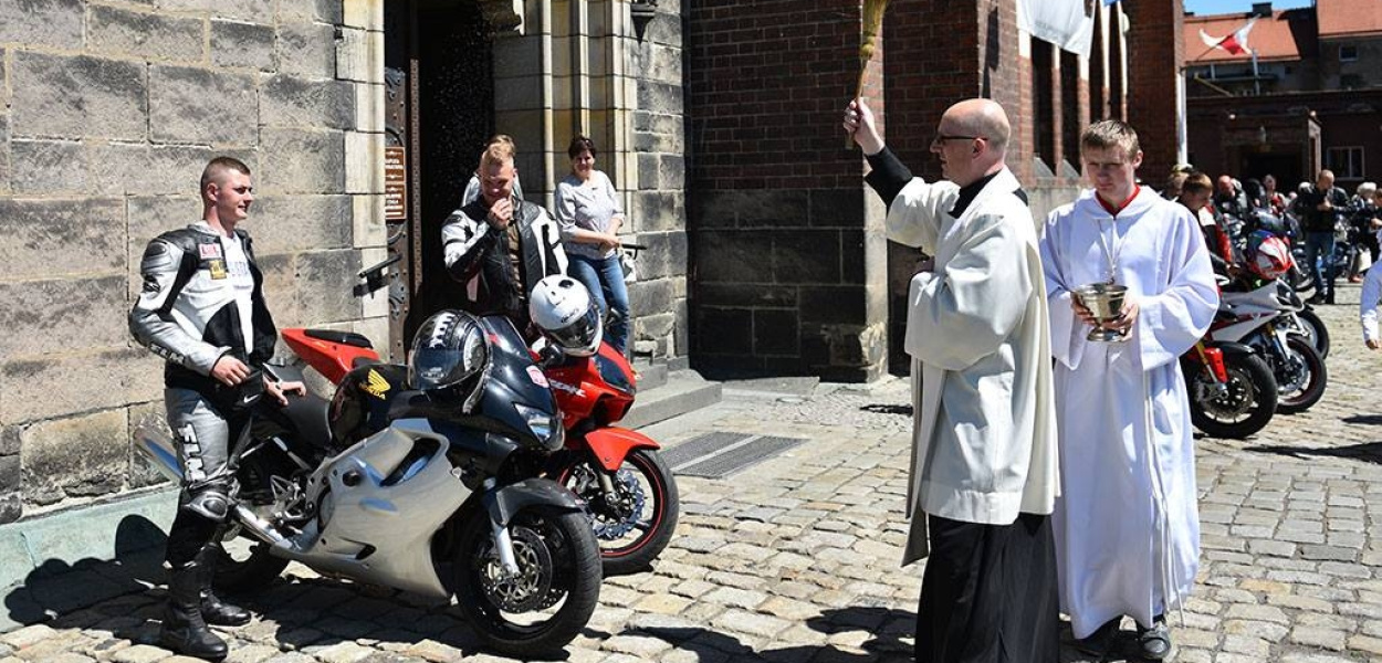 Dziewiąty raz Dopalacze rozpoczęli sezon