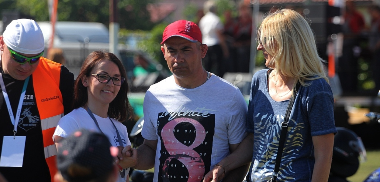 Bawili się i pomagali choremu Jarkowi