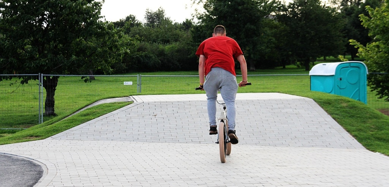 Pumptrack na Koperniku lada dzień gotowy