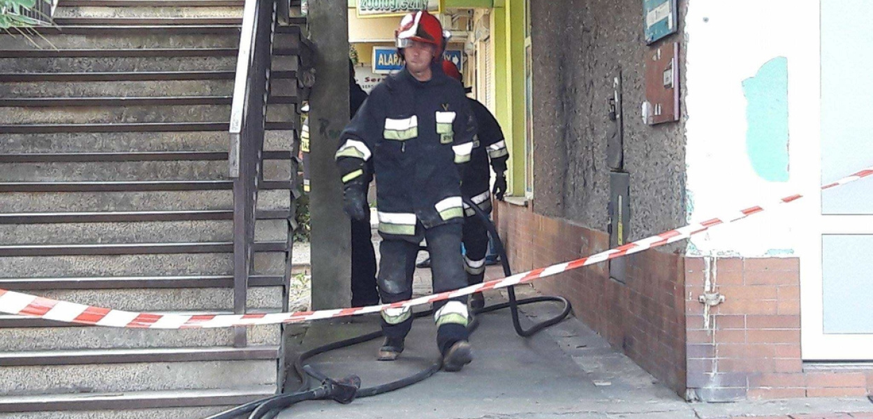 Wybuch gazu na os. Kopernika. Są poważnie ranni