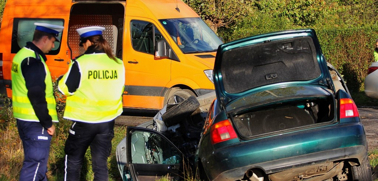 Czołówka na ul. Koskowickiej. Są ranni