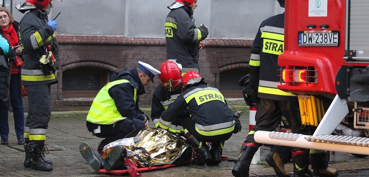 Wypadek na ul. Hutników. 16-latek w szpitalu