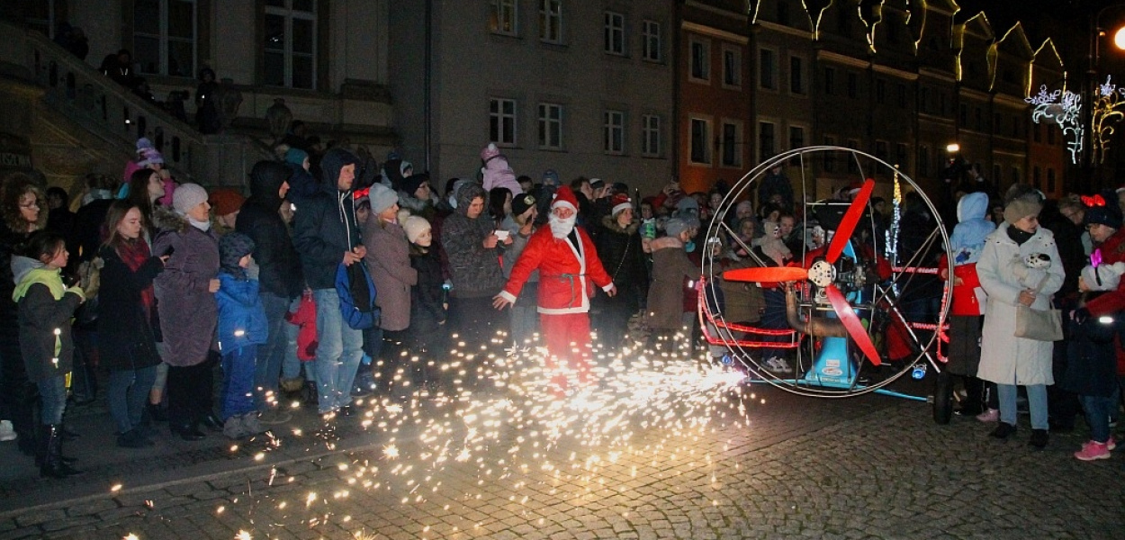 Legnica już jest ubrana w świąteczną szatę