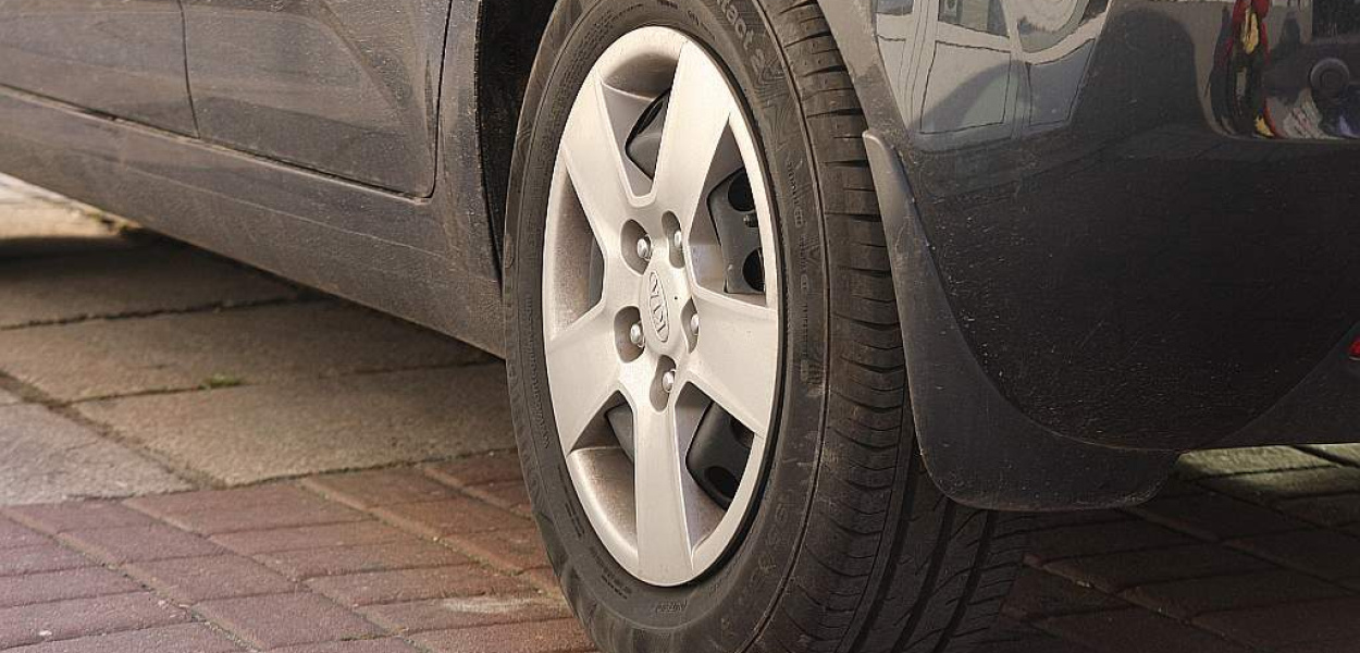 Jakie są metody renowacji felg?