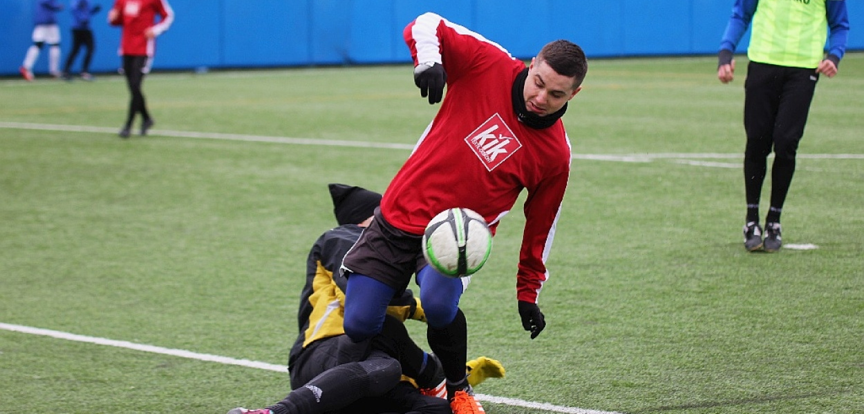 Pierwszy sparing piłkarzy Konfeksu. Porażka z Odrą