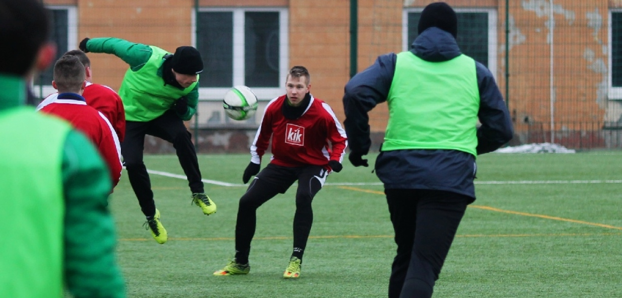 Bez bramek w sparingu Konfeksu z GKS-em Męcinka
