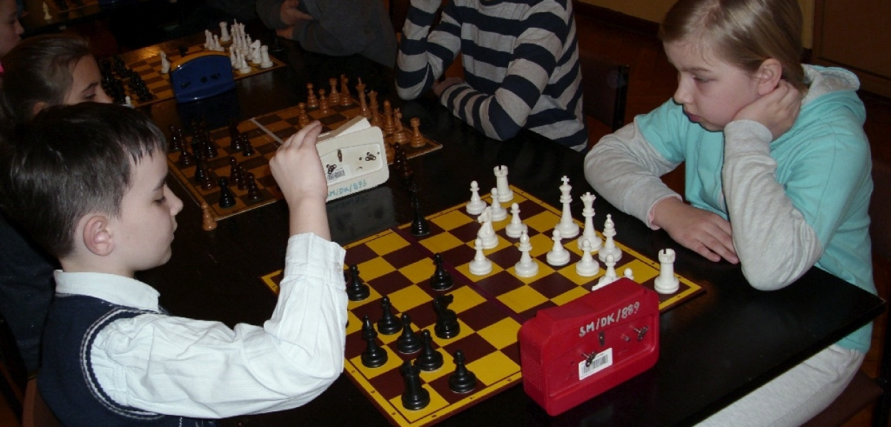 Marek Lasok triumfował w szachowym turnieju w MCK