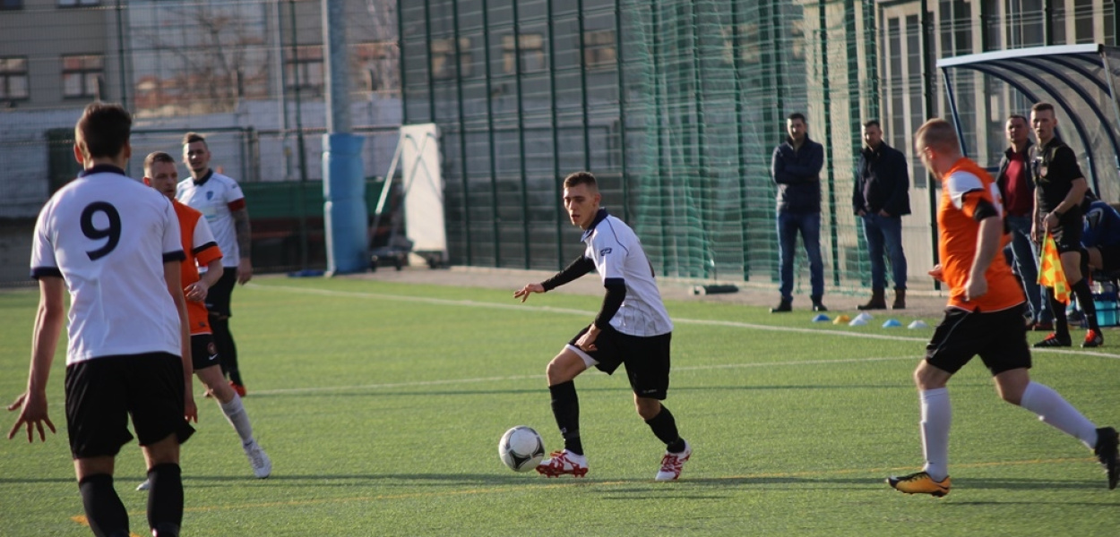 Falstart Konfeksu. Tylko remis z Hutą Przemków