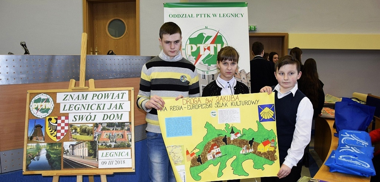 Uczniowie powiat znają jak swój własny dom