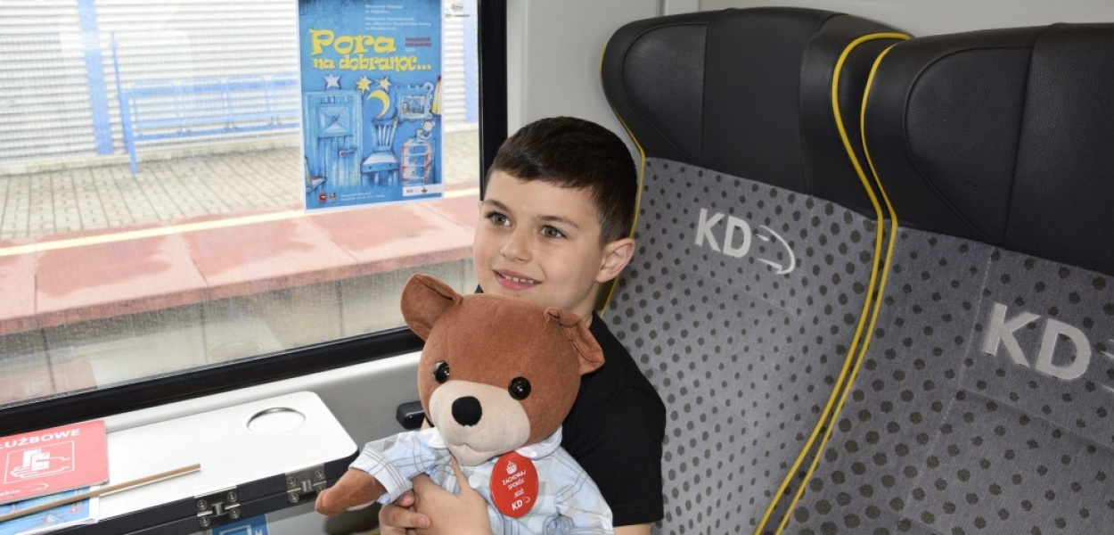 O misiu, co jeździł pociągiem Kolei Dolnośląskich