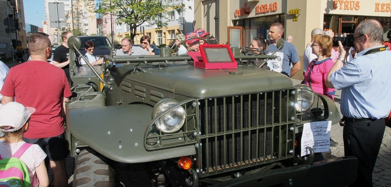 Stare samochody oczarowały legniczan