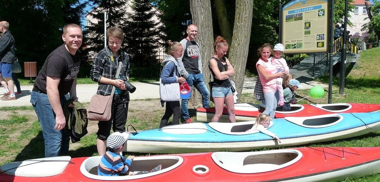 Spływ kajakowy i rodzinny piknik nad Młynówką