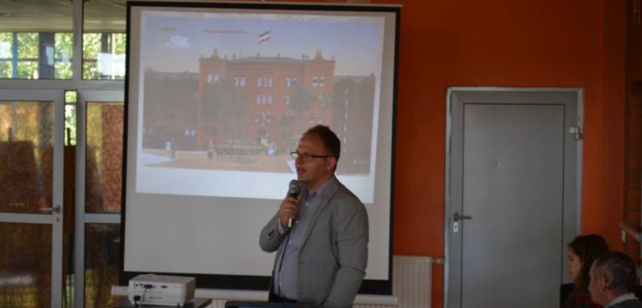 Uczniowie „dwudziestki” poznawali Sekrety Legnicy