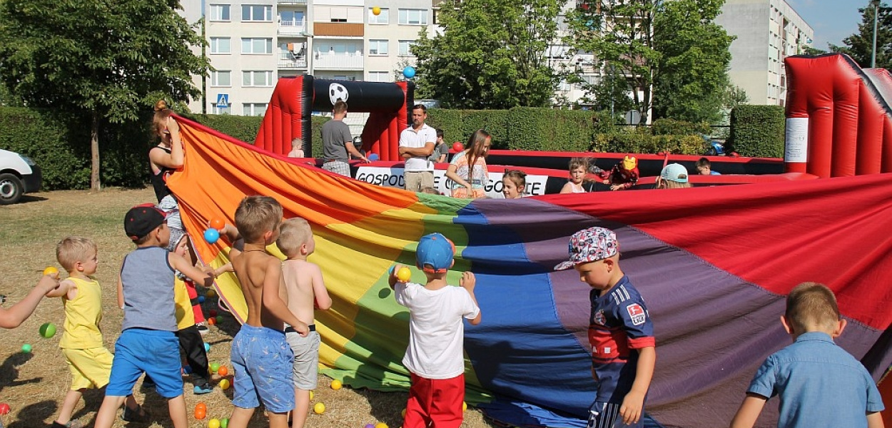Stokrotkowy Piknik Rodzinny na Piekarach