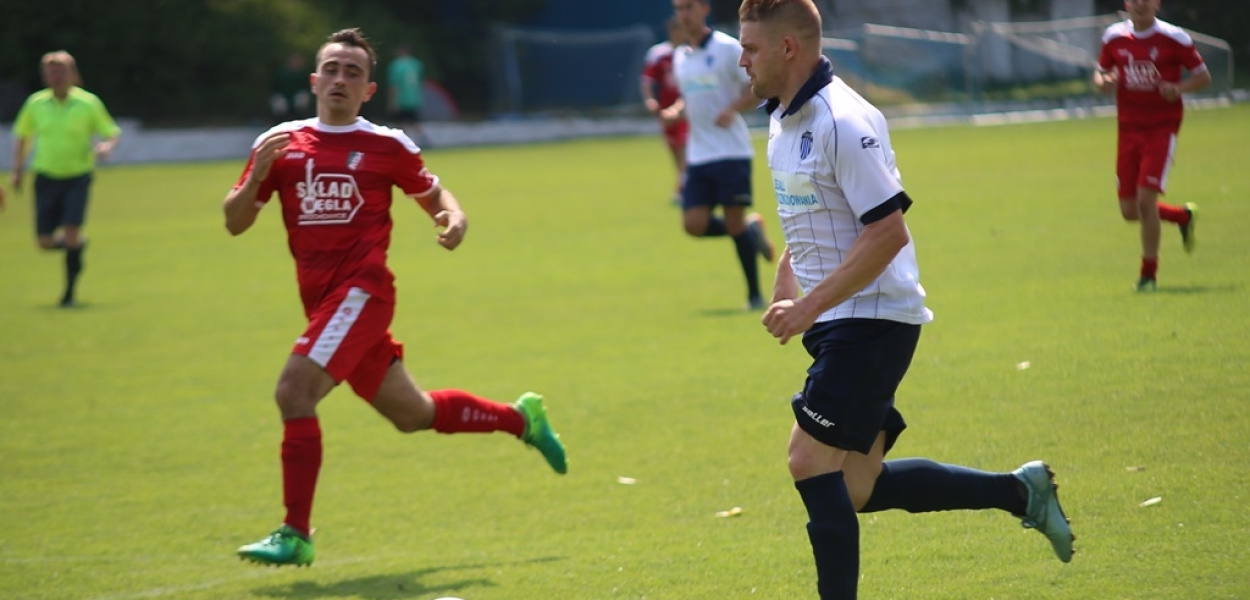 Czwartoligowiec nie dał szans Konfeksowi