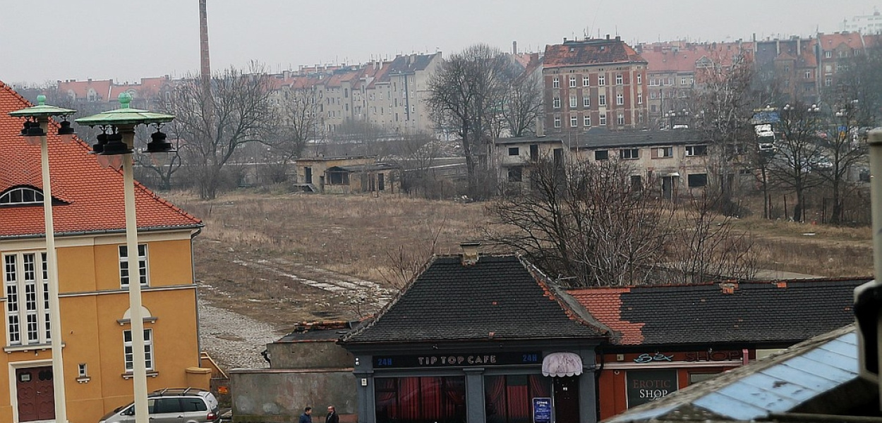 Nie będzie marketu pod dworcem kolejowym
