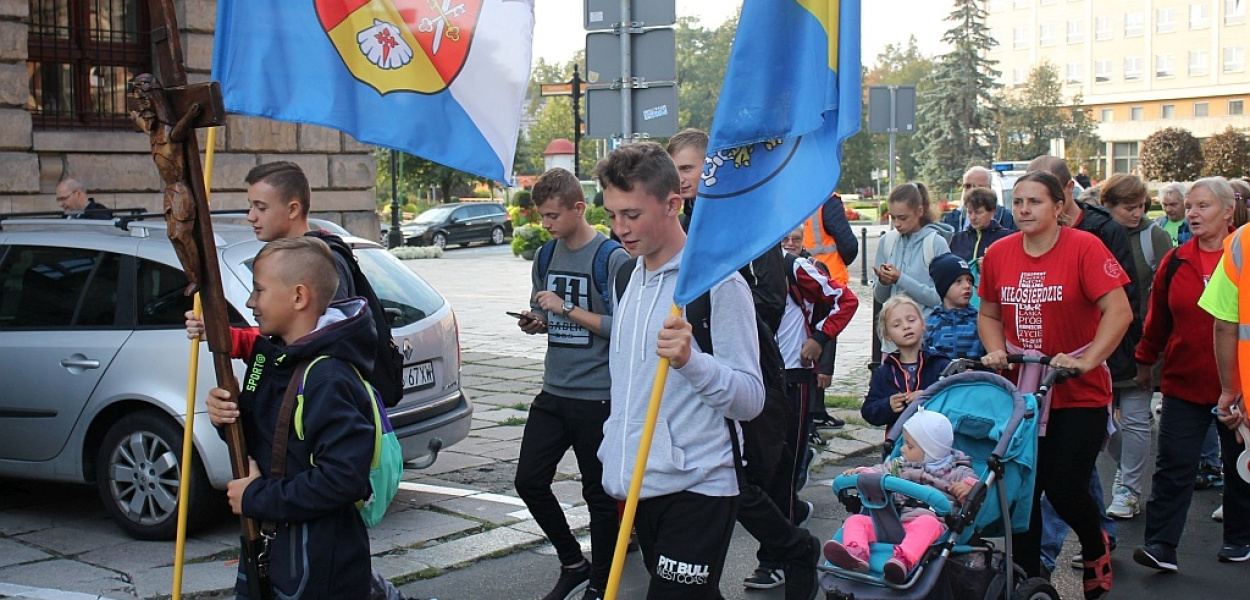Religijny epilog na trasie z katedry do Legnickiego Pola