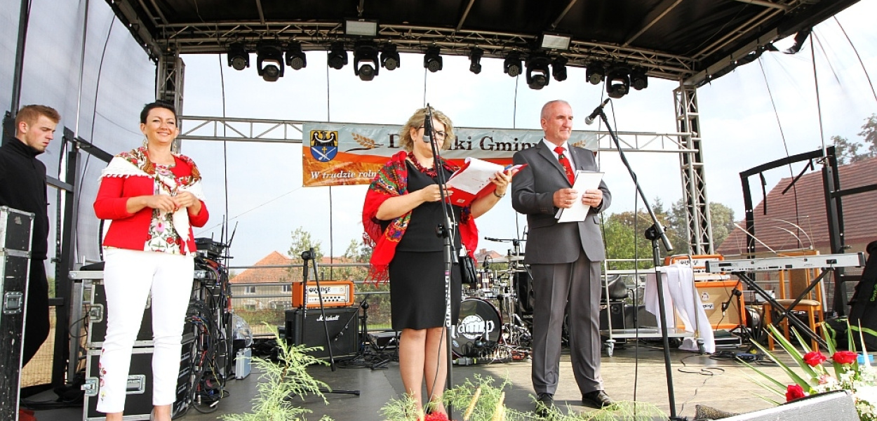 Dożynki w Raczkowej pełne radości i dobrej zabawy