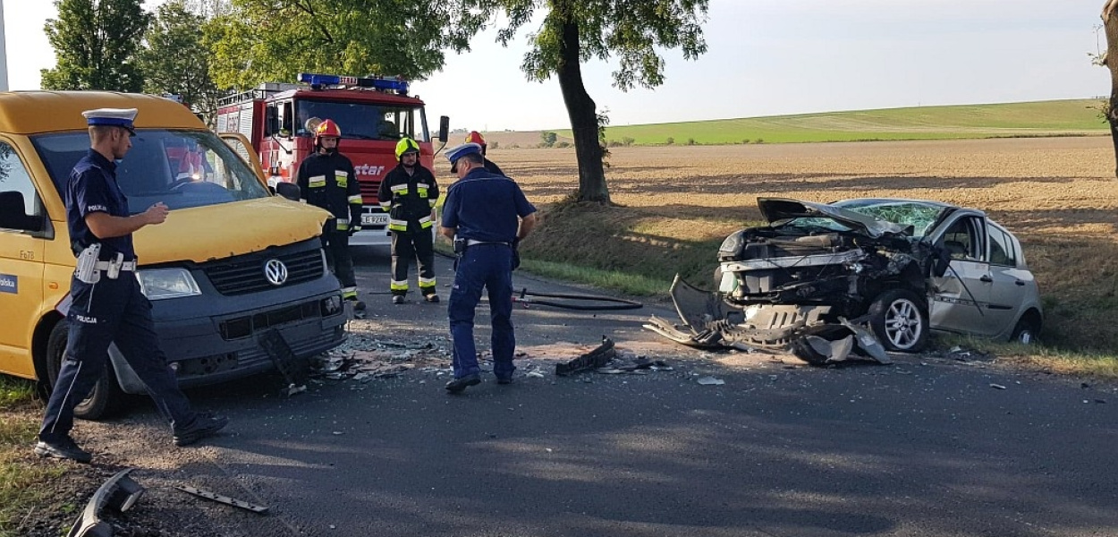 Czołowe zderzenie na trasie Koskowice – Księginice