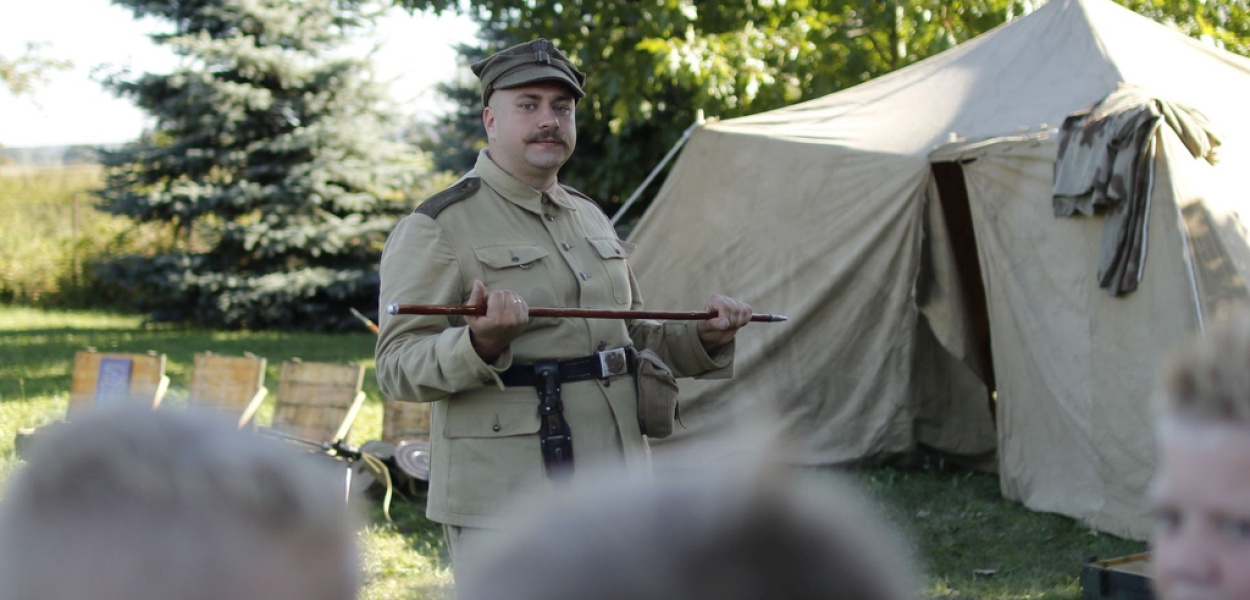 Żywa lekcja historii dla uczniów z gminy Miłkowice