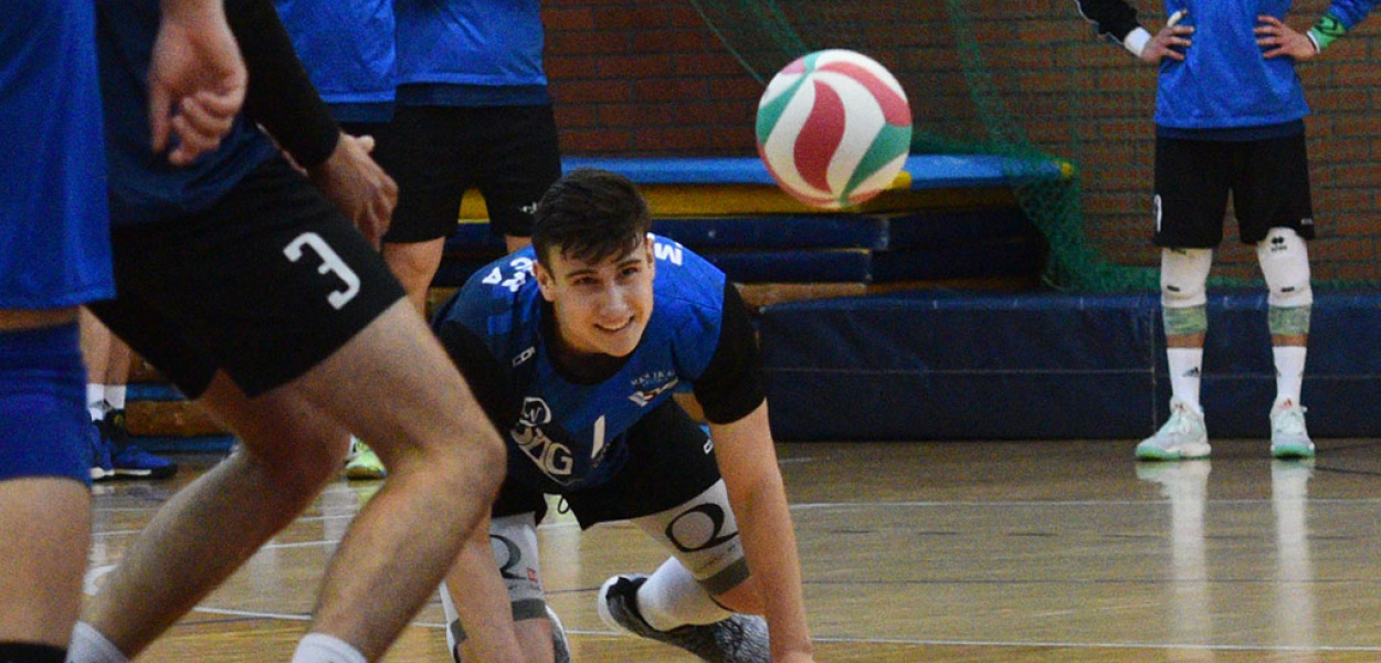 Bolesne zderzenie Ikara z drugoligowymi realiami