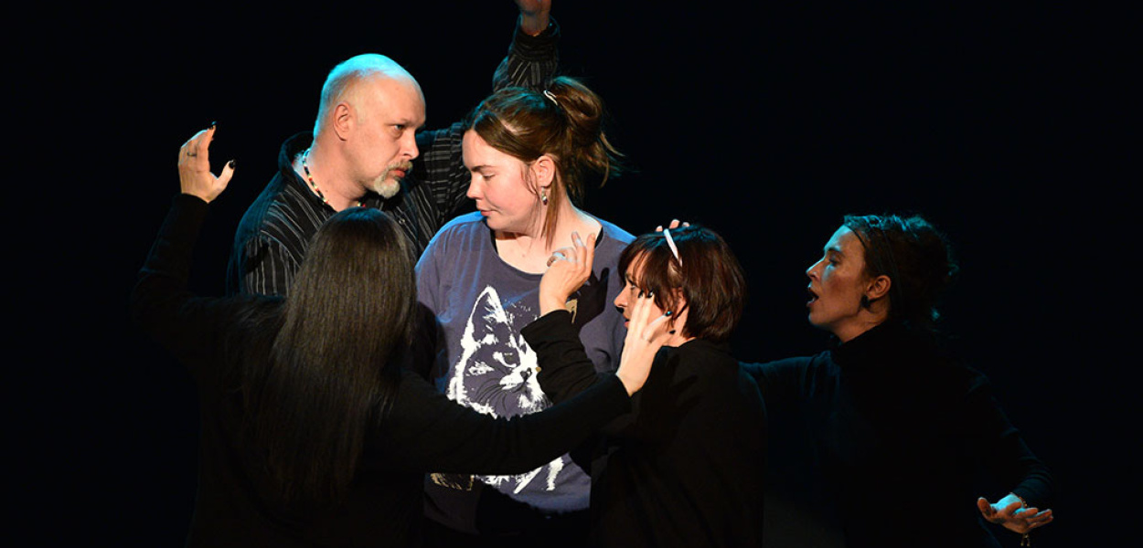 O depresji na scenie i w centrum miasta