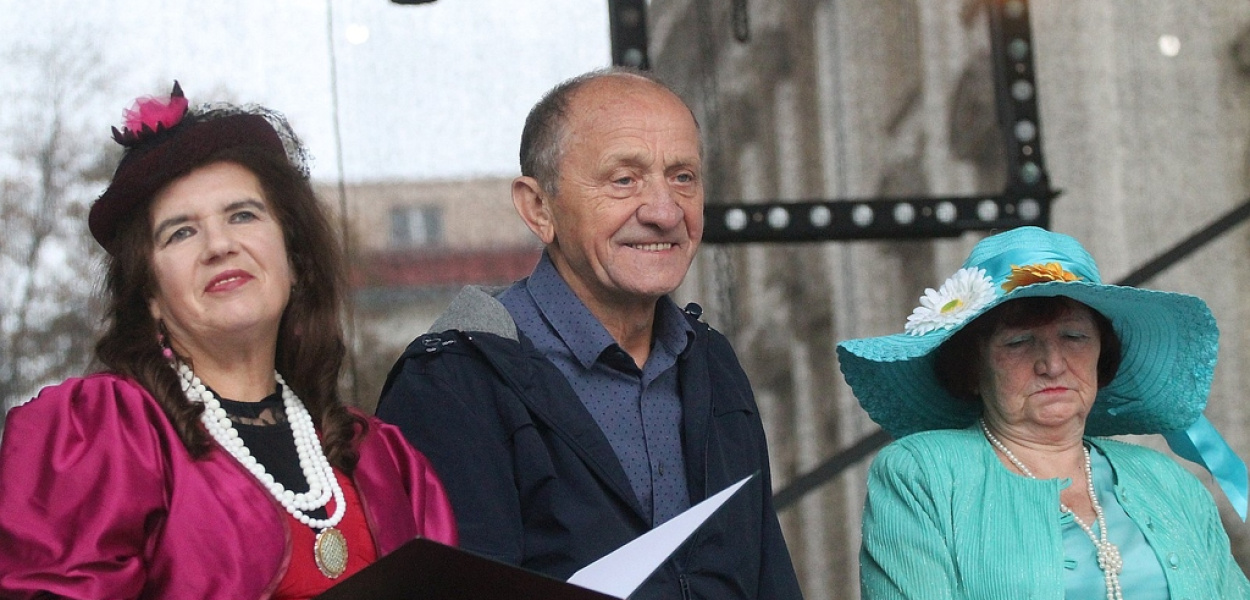 Narodowe Czytanie. Legniczanie zaczytani w nowelach