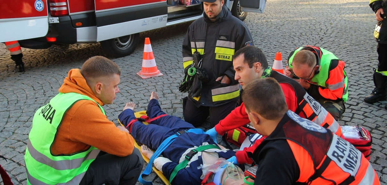Ratownicy medyczni walczą o mistrzostwo. Legniczanie podziwiają