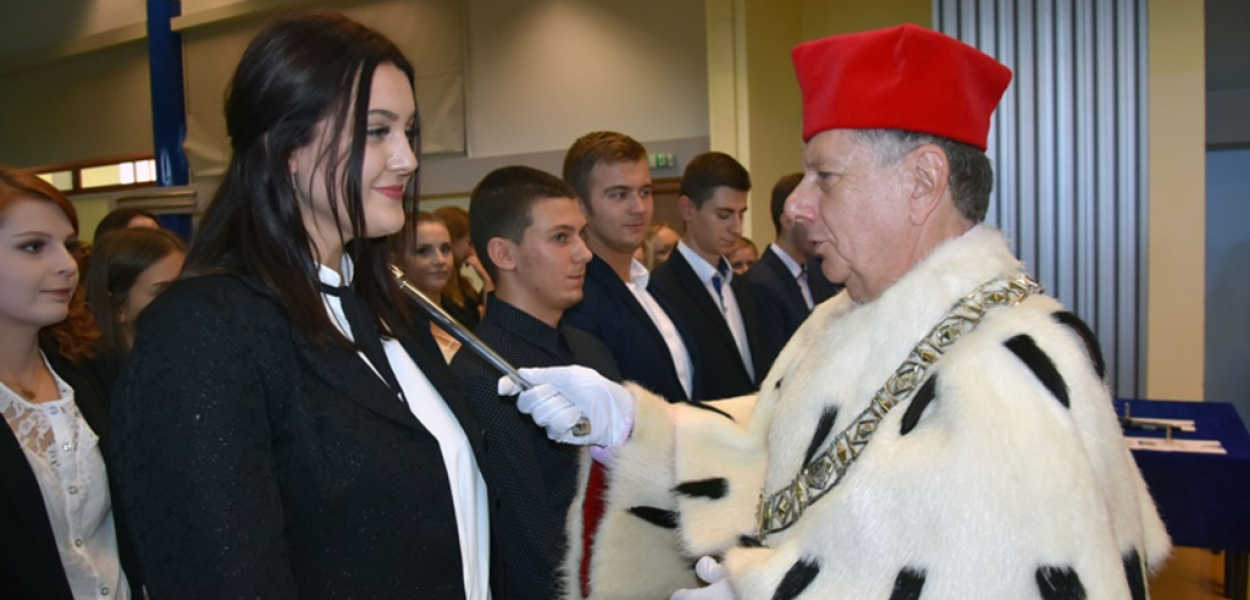 Studenci legnickiej PWSZ rozpoczęli rok akademicki