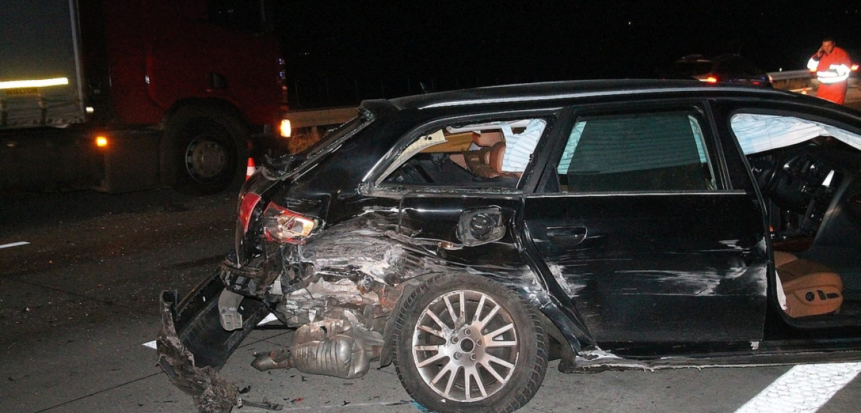 Groźny wypadek pod Legnicą. Jedna osoba zginęła
