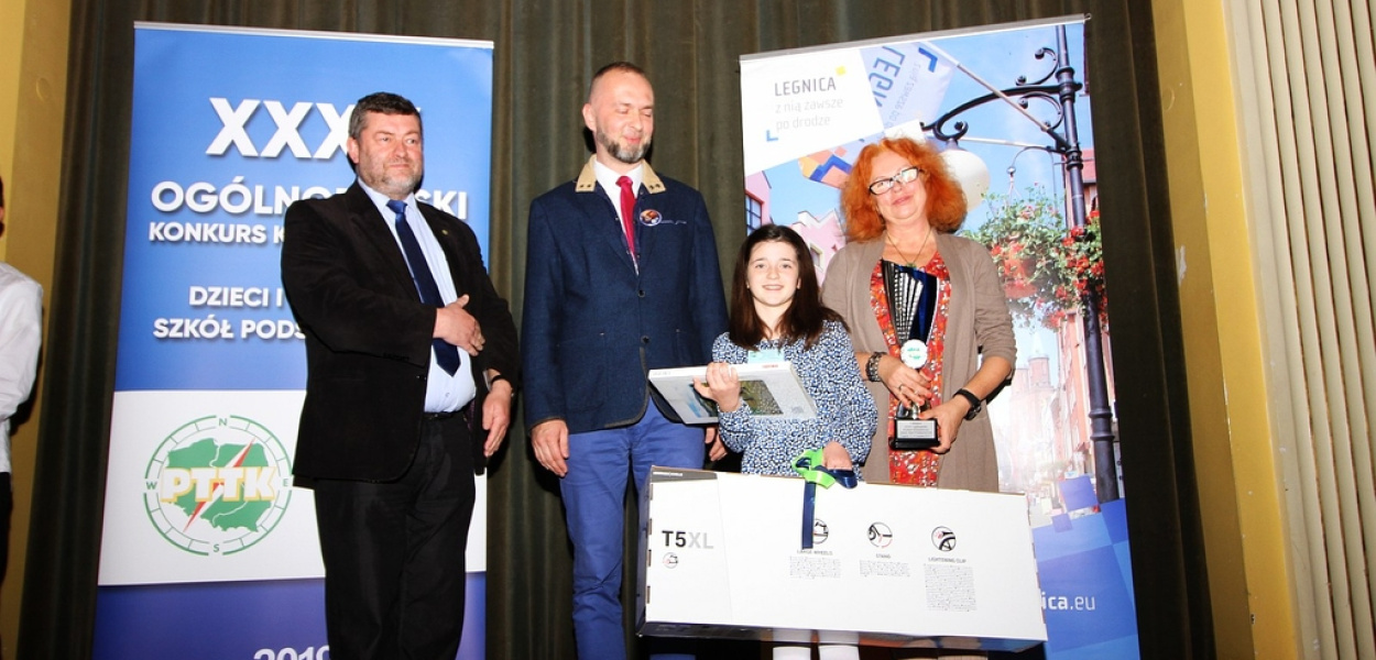 Młodzi adepci sztuki krasomówczej nagrodzeni