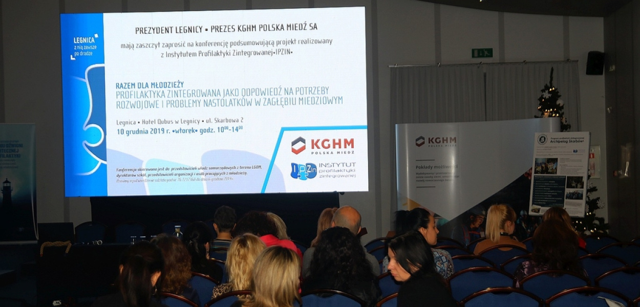 O czym marzy i czego boi się legnicka młodzież?