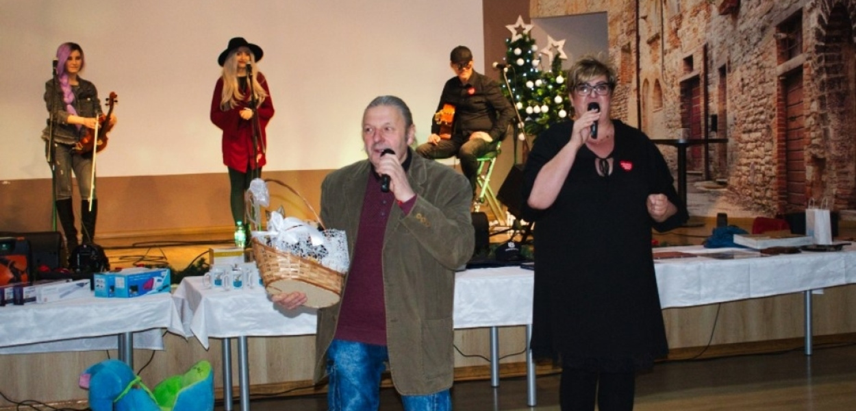 Prochowice nabrały wiatru w żagle i zagrały z Orkiestrą