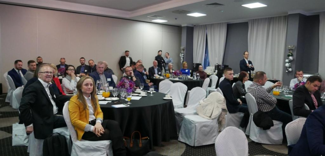 Najlepsze biznesy robią przy śniadaniu