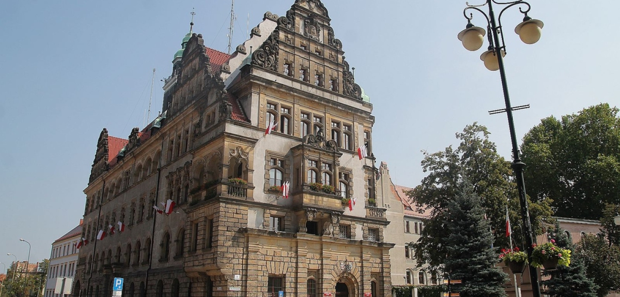 Masz zobowiązania wobec gminy? Sprawdź i ureguluj je online