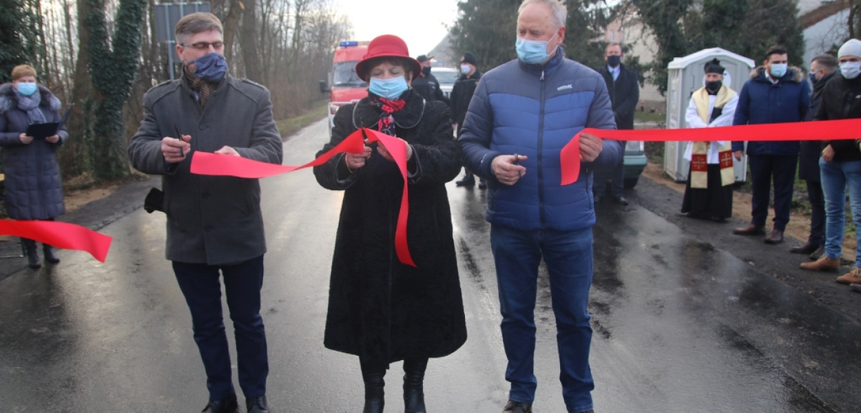 Nie ma już osuwiska. Droga gładka jak szklanka