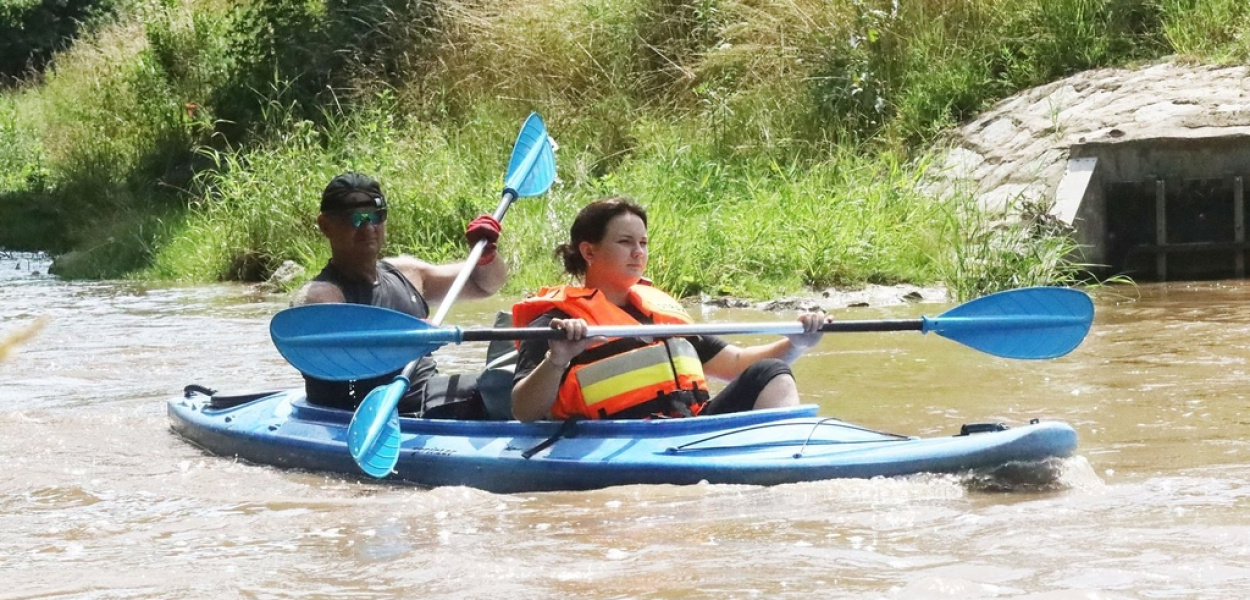 Spłynęli kajakami nurtem Kaczawy