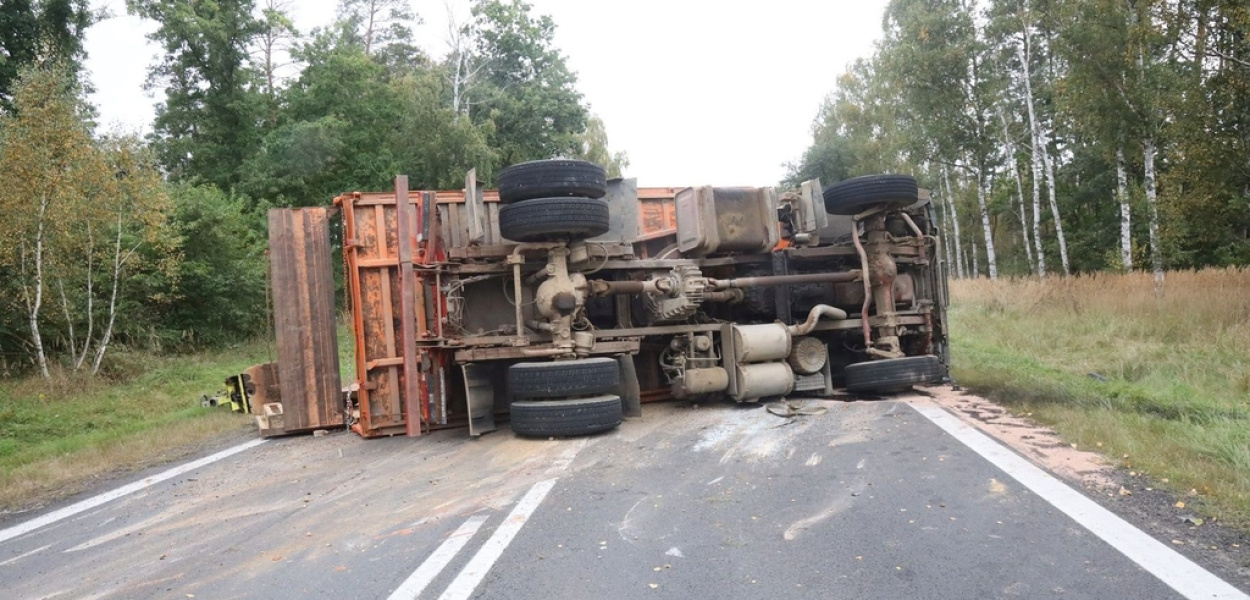 Kierowca uczestniczący w wypadku pojechał dalej