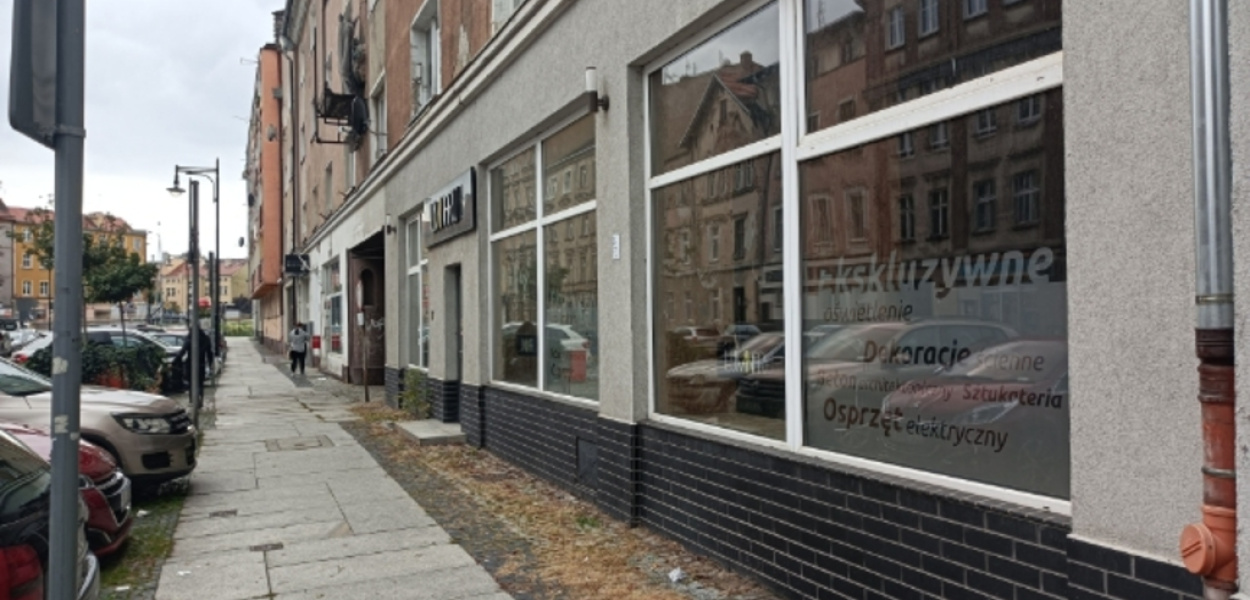 Butik z odzieżą używaną pod skrzydłami Fundacji ESPA