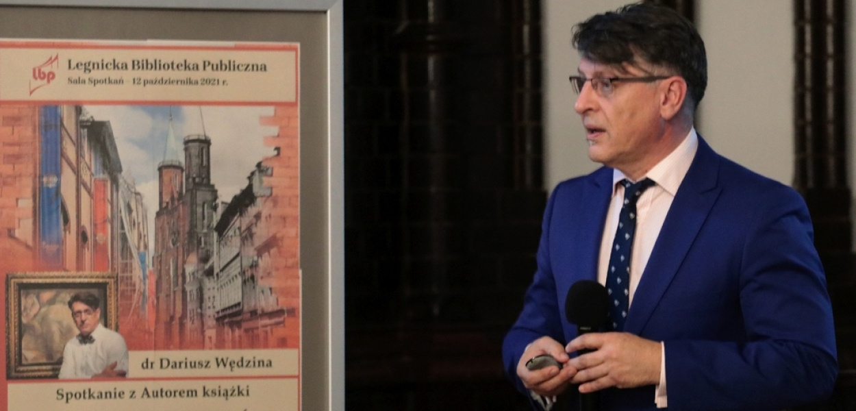 Jak Feniks z popiołów? Odpowiedź w publikacji Dariusza Wędziny