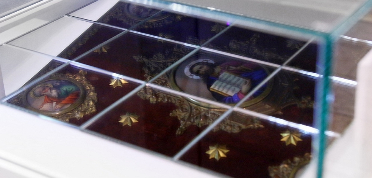 Przez miesiąc obcowaliśmy z  „Obcowaniem” w Galerii Sztuki