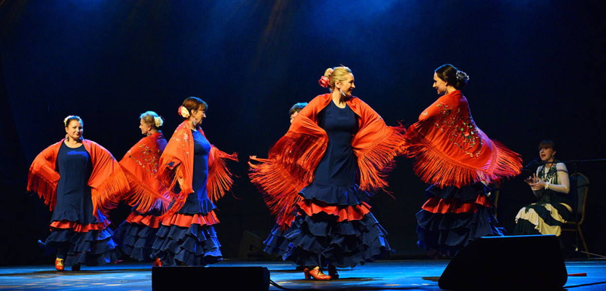 Może zatańczysz pełne pasji, temperamentu i energii flamenco?