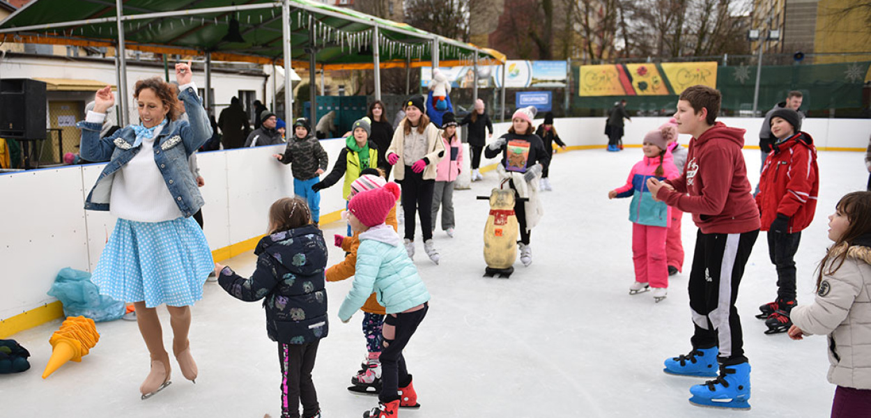 Białe szaleństwo w Lodowej Krainie na Sejmowej