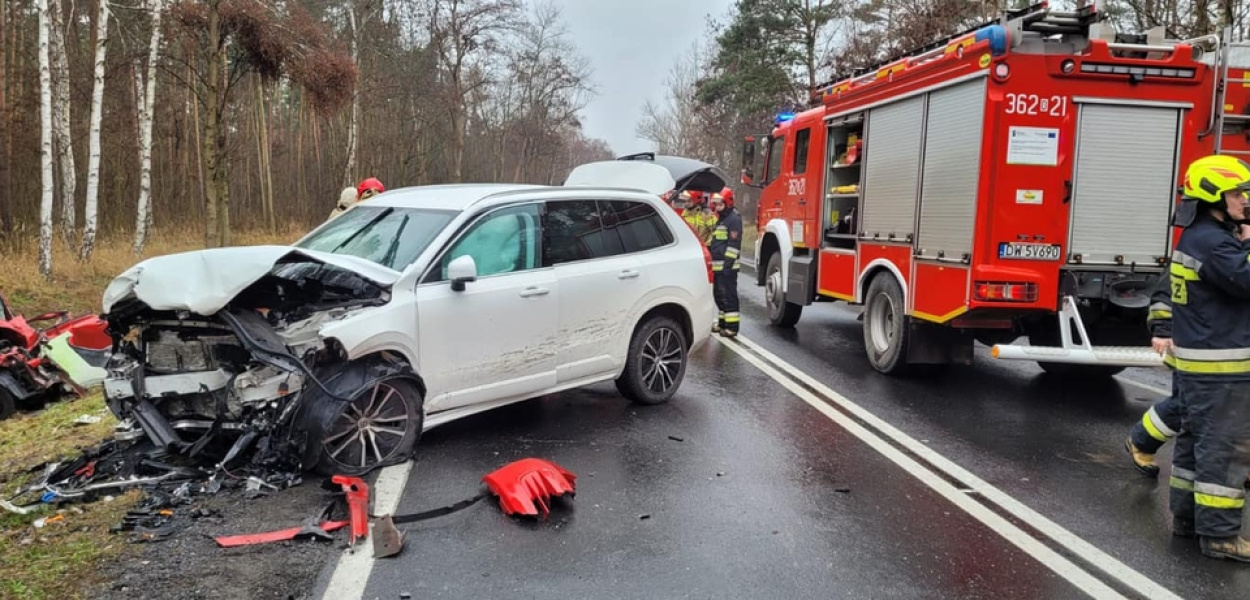 Groźny wypadek między Prochowicami a Lubinem