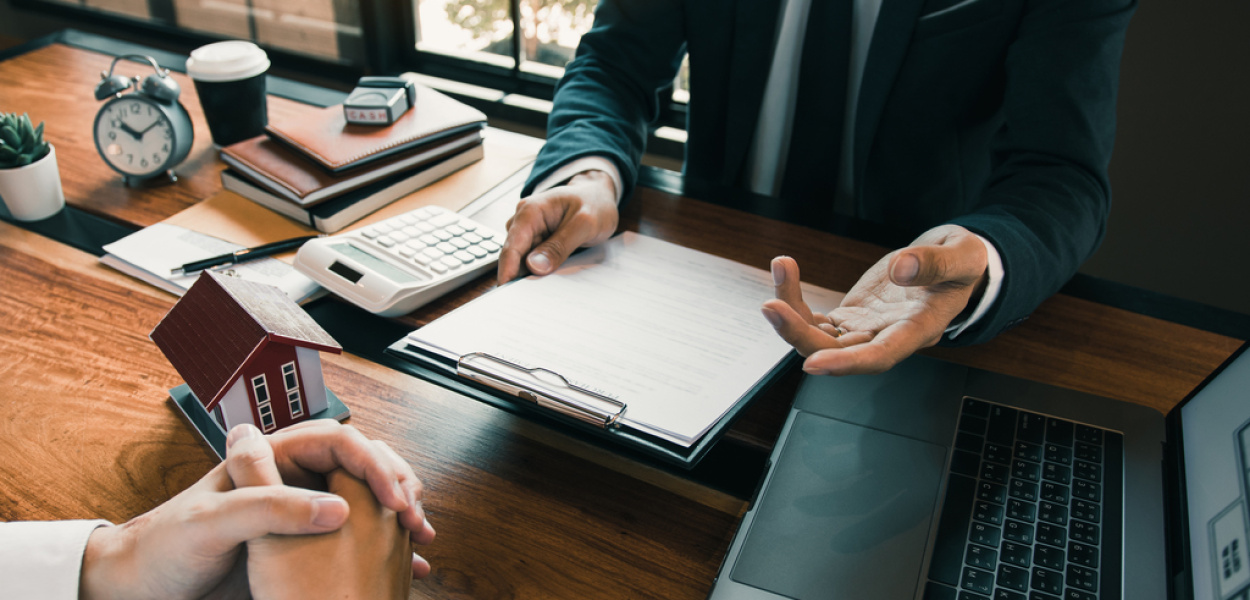 Na co zwrócić uwagę przy zawieraniu polisy na życie?