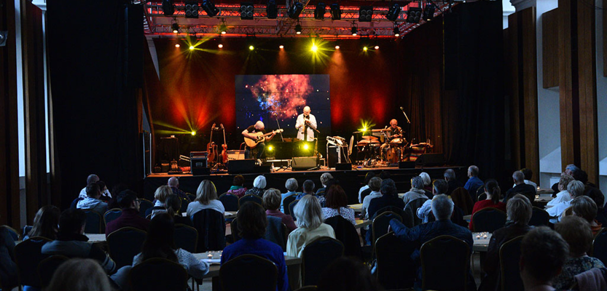 Ujrzeć światło z duetem Piasecki &amp; Wendt 