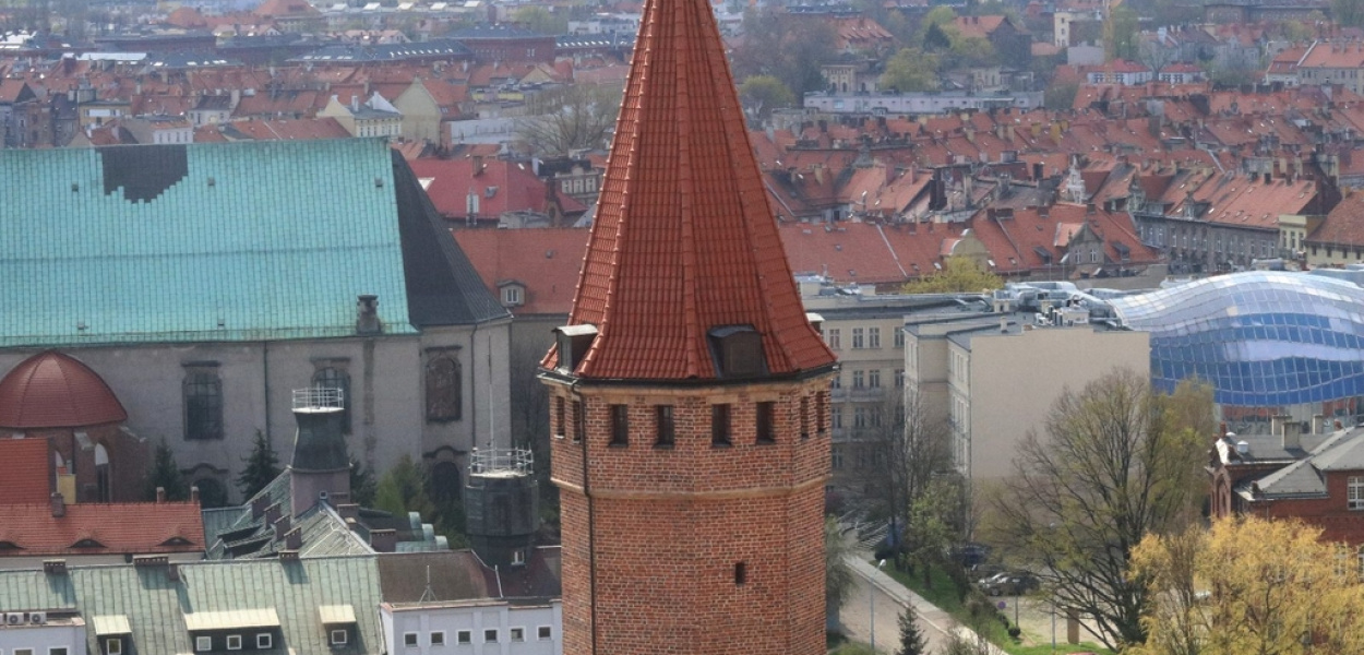 Zanurzyć się w czeluściach historii Zamku Piastowskiego