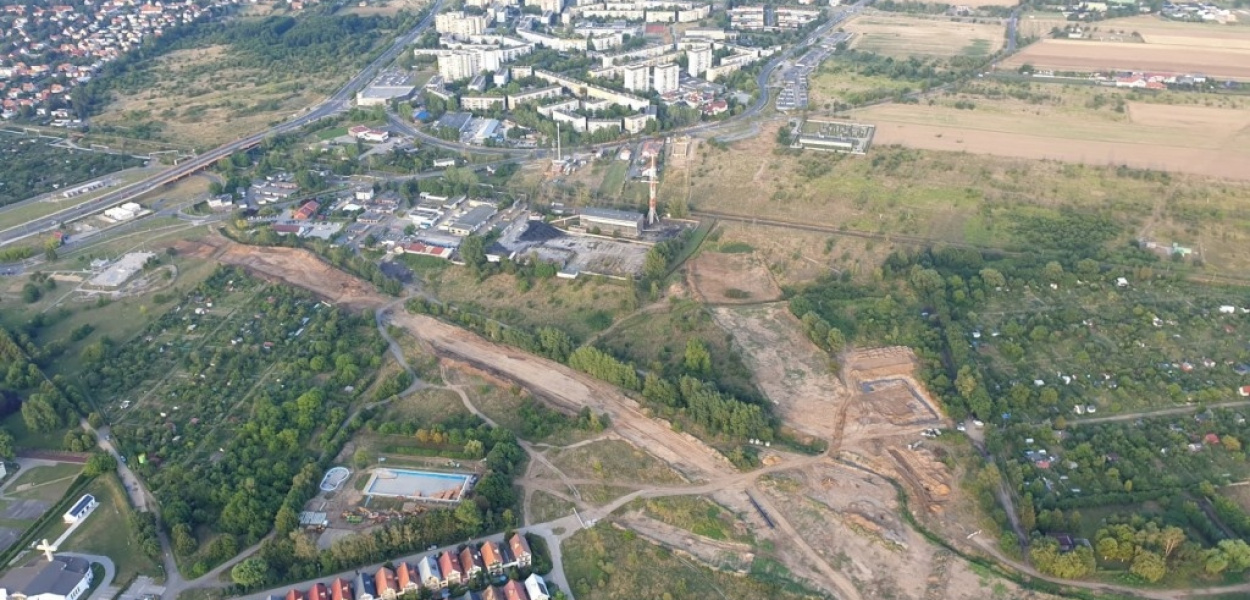 Budowa III etapu zbiorczej drogi południowej z lotu ptaka