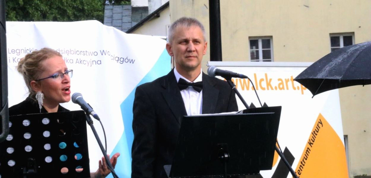 Deszcz, słońce, tęcza i Bella Canzo