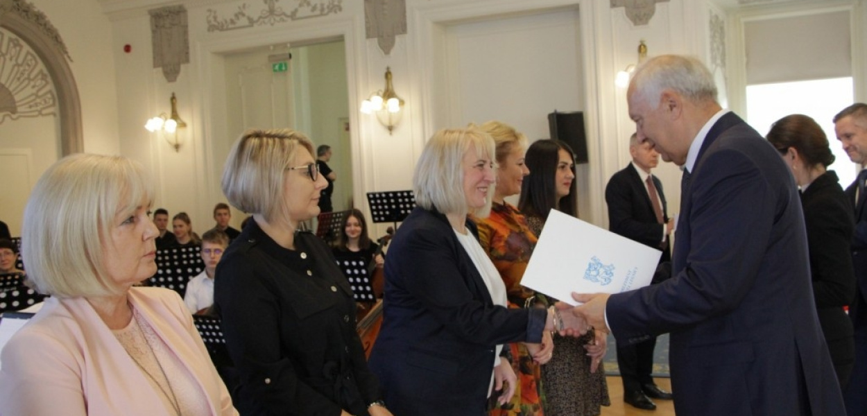 Dzień Edukacji Narodowej. Prezydent nagrodził nauczycieli